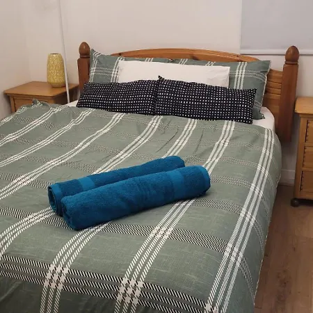 Stockwell Apartment